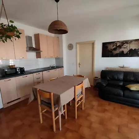 Home Casa Vacanze Apartment *